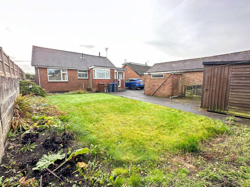 Mill Hayes Road, Knypersley, ST8 7BU 2 bed detached bungalow for sale