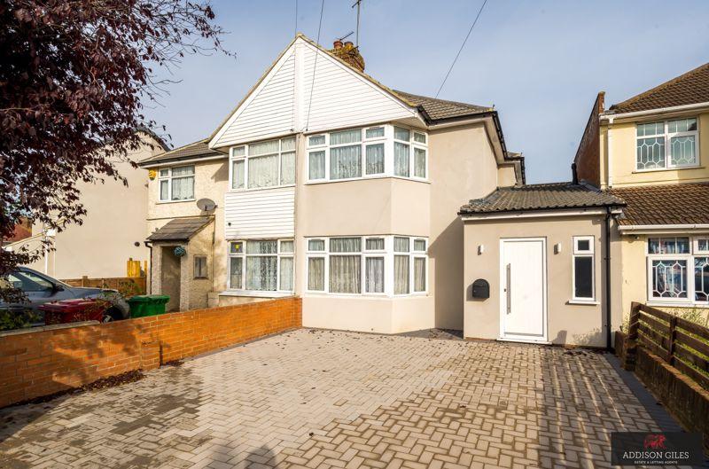 Thurston Road, Slough, SL1 3 bed semidetached house for sale £525,000