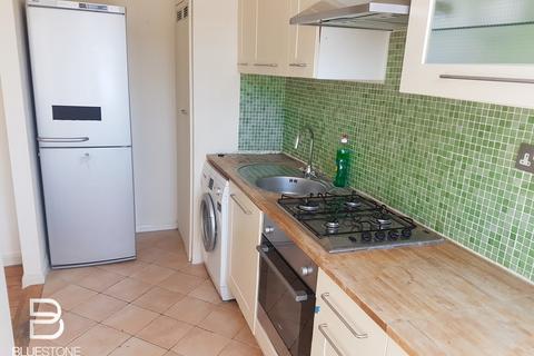 1 bedroom flat to rent, Tankerville Road, Streatham Common