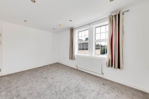 2 bedroom flat to rent - Farnley Road, South Norwood