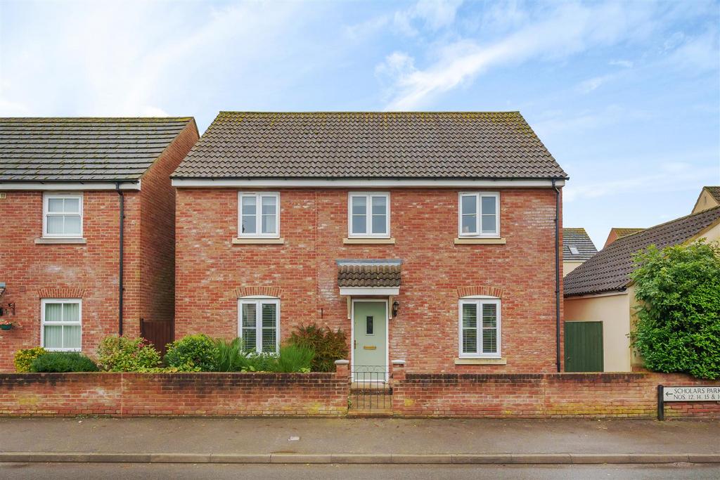 Scholars Park, Rowde 4 bed detached house for sale £350,000