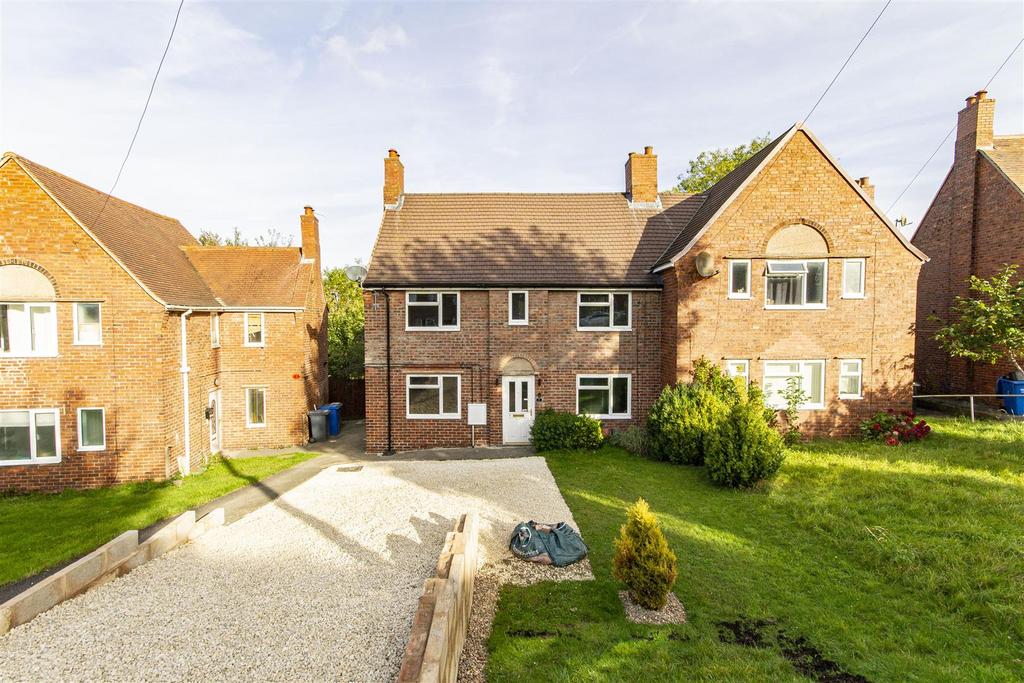 Walgrove Avenue, Chesterfield 4 bed semidetached house for sale £180,000