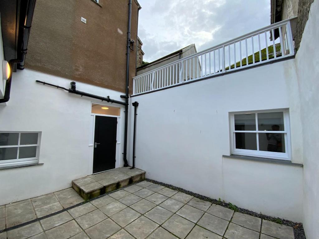 6a Paiges Lane, Barnstaple 9 bed house share to rent £635 pcm (£147 pw)