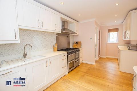 18 Chalkdown, Stevenage, SG2 7BG