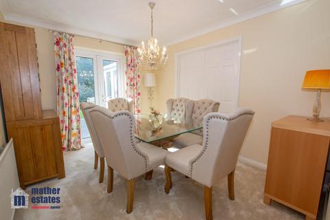 18 Chalkdown, Stevenage, SG2 7BG