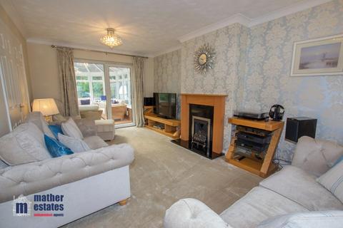 18 Chalkdown, Stevenage, SG2 7BG