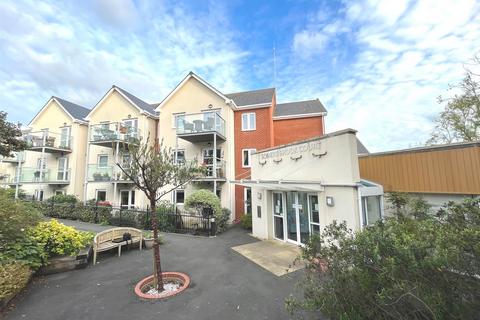 2 bedroom flat for sale, Foxes Road, Newport