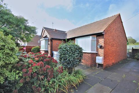 2 bedroom detached bungalow for sale - Barrows Green Lane, WIDNES, Widnes, WA8