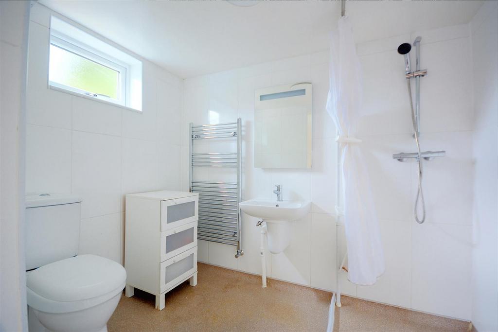 En-Suite.jpeg