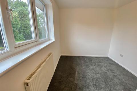 17 Avonside Way, Macclesfield, SK11 8BY