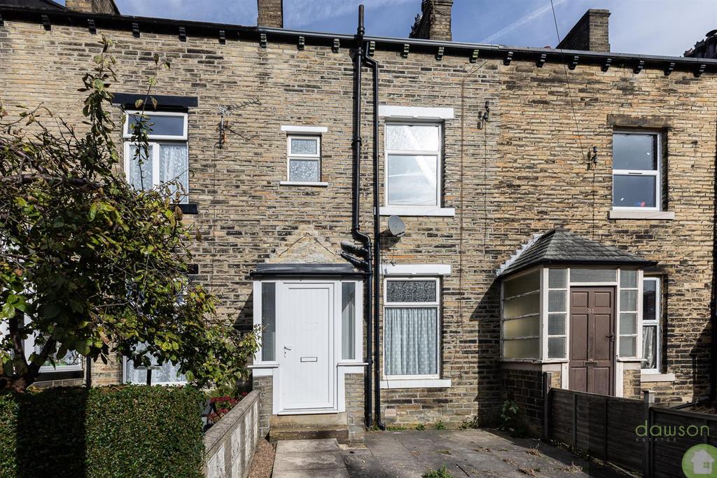 Savile Parade, Halifax 2 bed terraced house for sale £140,000