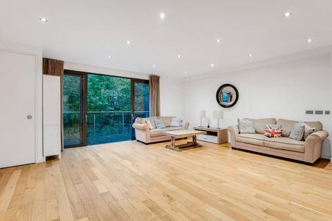 3 bedroom apartment for sale, Finchley Road, Hampstead, London