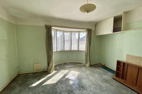 42 Carfax Road, Hayes, UB3 4RD