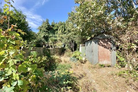 42 Carfax Road, Hayes, UB3 4RD