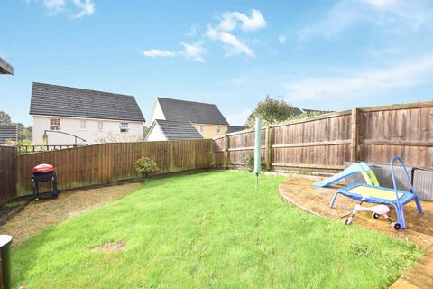 3 bedroom semi-detached house for sale, Portland Close, Cullompton