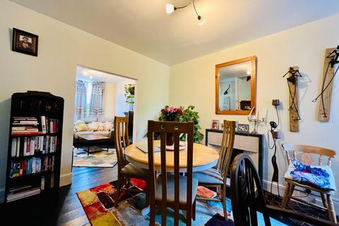 9 William Road, Ashford, TN23 7UT