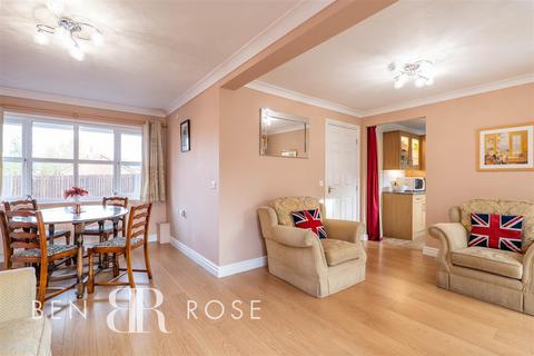 4 bedroom detached house for sale, Cyclamen Close, Leyland