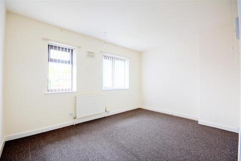 9 Coniston Drive, Ilkeston, DE7 4FG