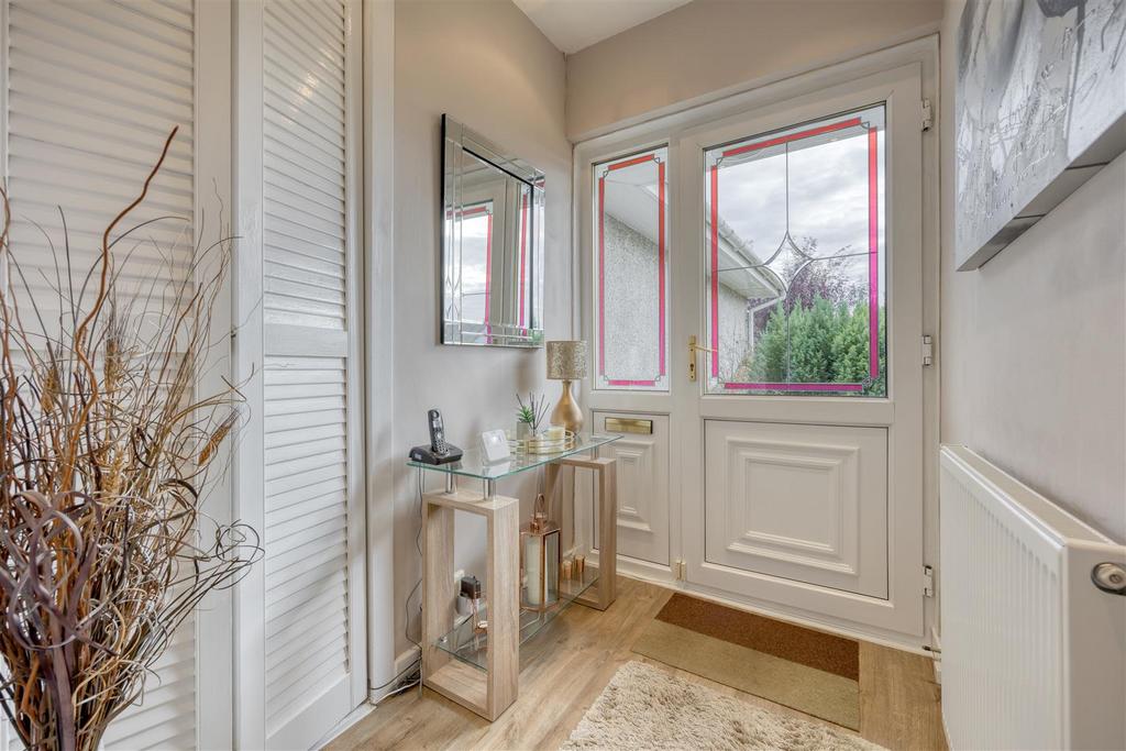 Quarry Drive, Kirkintilloch, Glasgow 4 bed detached bungalow for sale