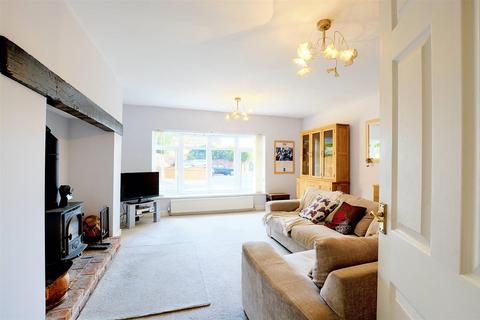 3 bedroom link detached house for sale, Windsor Close, Borrowash