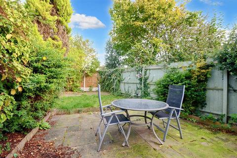46 Mear Drive, Borrowash, Derby, DE72 3QW