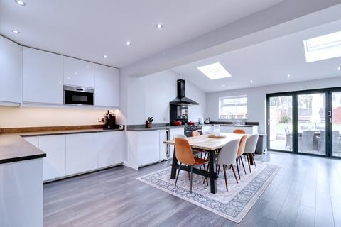 3 bedroom semi-detached house for sale - Hamble Lane, South Ockendon RM15