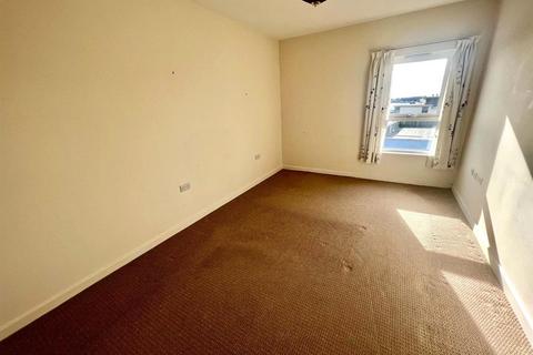 2 bedroom retirement property for sale, Kings Road, Swansea