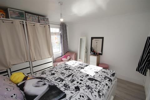 83 Fulwich Road, Dartford, DA1 1UN