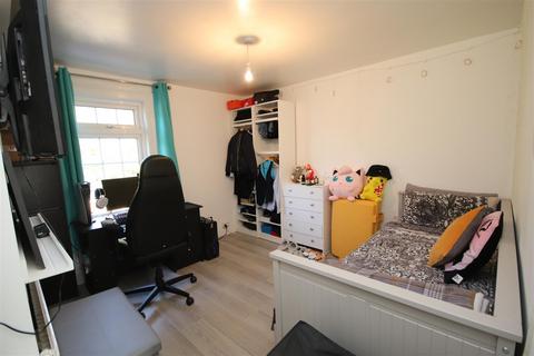 83 Fulwich Road, Dartford, DA1 1UN