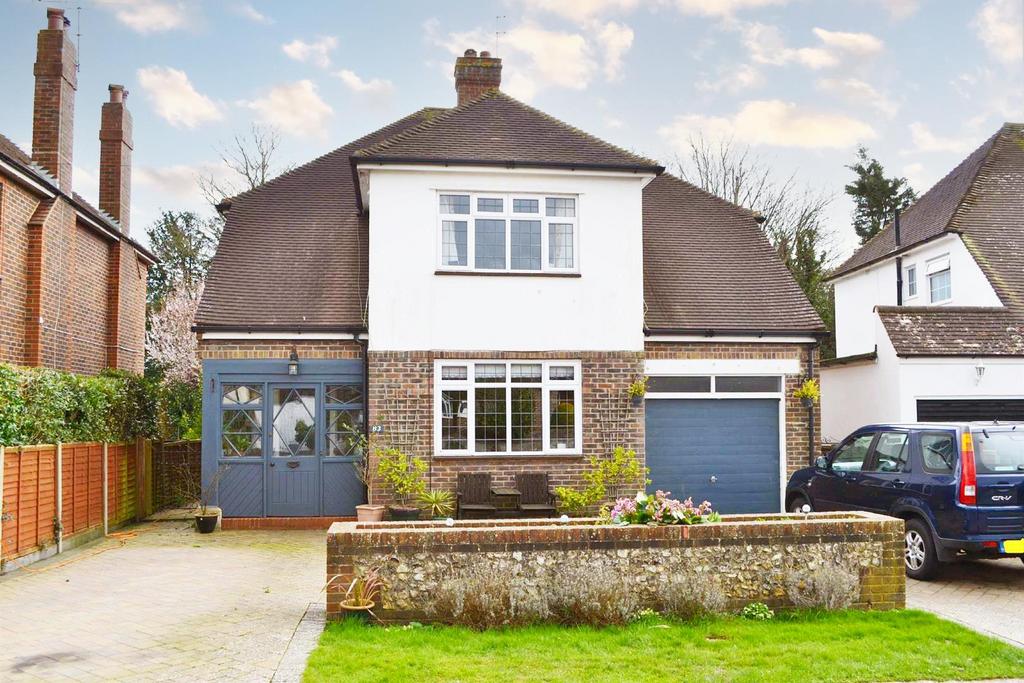 Hillside Avenue, Offington, Worthing 5 bed detached house for sale £