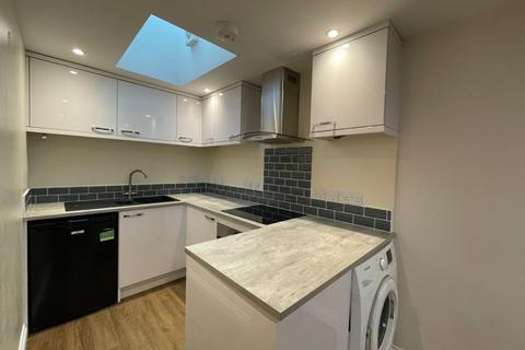 2 bedroom terraced house for sale, Water Street, Dursley