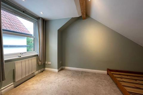 2 bedroom terraced house for sale, Water Street, Dursley