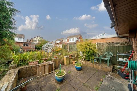 8 Bromley Drive, Leigh, WN7 5NA