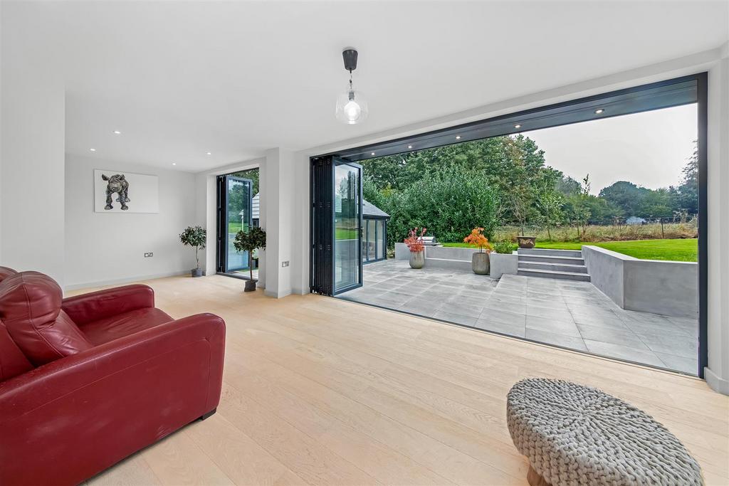 Living room to garden