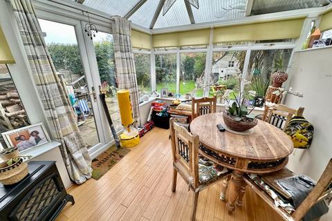 15 Chalcombe Avenue, Northampton, NN2 8JH