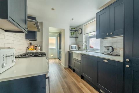 18 Stanley Road, Warmley, Bristol, BS15 4NU
