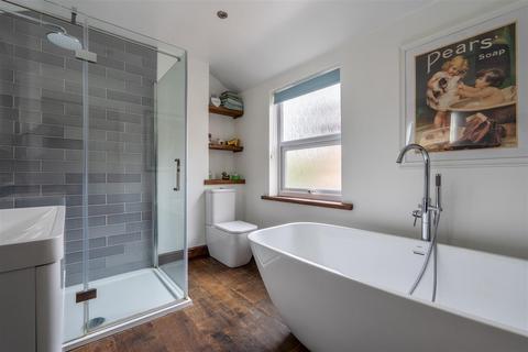 18 Stanley Road, Warmley, Bristol, BS15 4NU