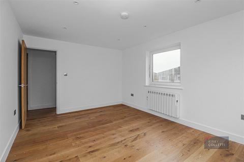 undefined, Winford Drive, Broxbourne