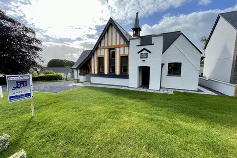 4 bedroom house for sale, Llanwnnen, Lampeter