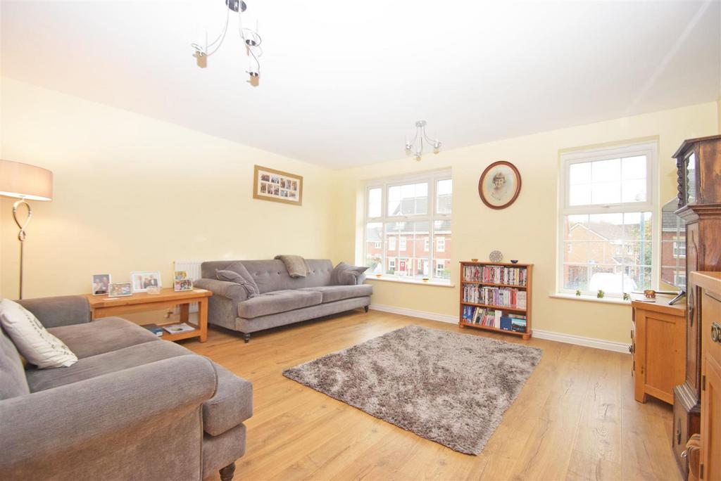 Greenfields Gardens, Shrewsbury 3 bed townhouse for sale £265,000
