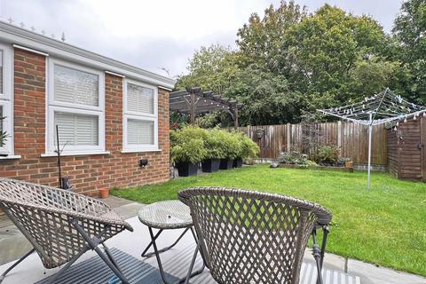 63 Pochard Way, Great Notley, Braintree, CM77 7WA
