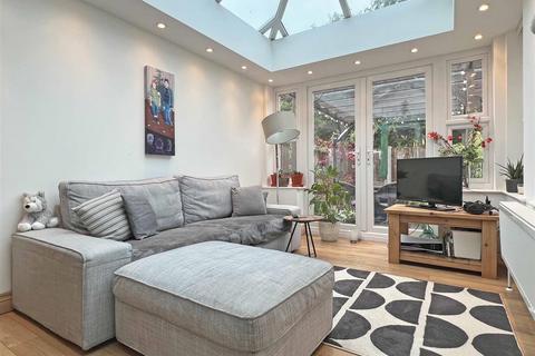 63 Pochard Way, Great Notley, Braintree, CM77 7WA