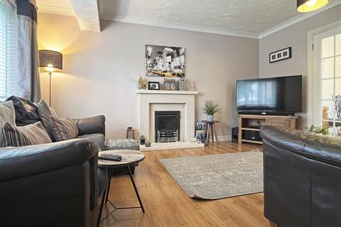 63 Pochard Way, Great Notley, Braintree, CM77 7WA