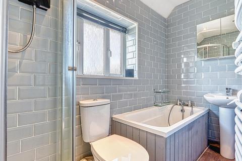 103 Derby Road, New Tupton, Chesterfield, S42 6JX