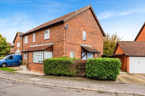 9 Cardinal Close, Worcester Park, KT4 7EH