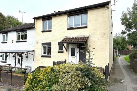 28 Crane Walk, Northampton, NN3 8YE