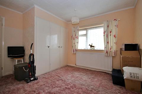 56 Stephenson Close, Glascote, Tamworth, B77 2DQ