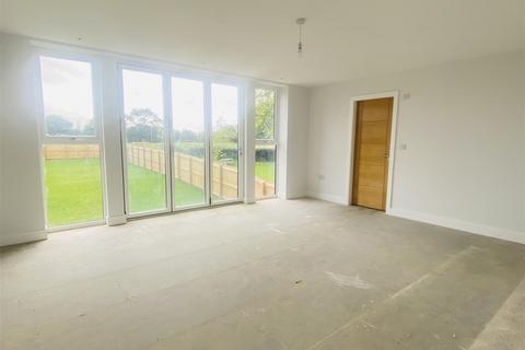 4 bedroom terraced house for sale - Dog Lane, Oldcastle, Malpas
