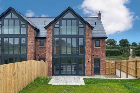 4 bedroom end of terrace house for sale - Dog Lane, Oldcastle, Malpas