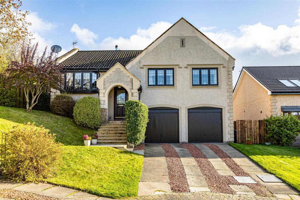 5 Bellfield Drive, Eddleston, Peebles 4 bed detached house for sale £